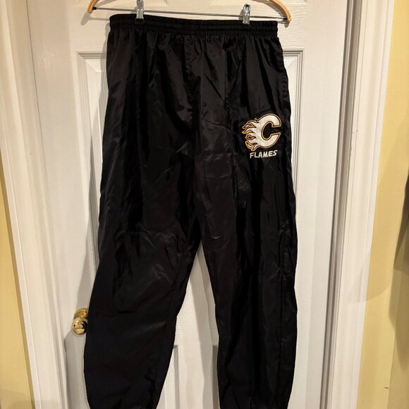 Calgary Flames Throwback NHL shell pants (black) - Picture 1 of 7